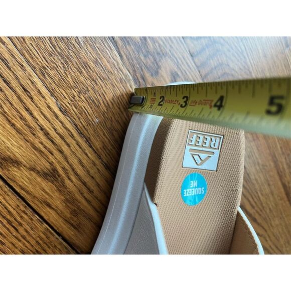 🆕 Reef Cushion Bondi 2 Bar Platform Sandals Size 5 Off White Slip On Casual - Picture 10 of 11